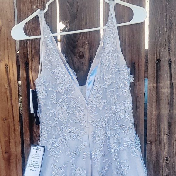 Xscape lace ball gown - Picture 7 of 13